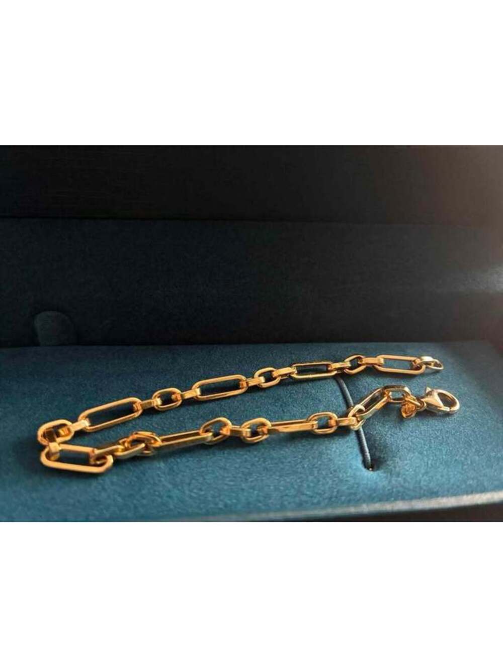 PEOPLES Figaro Chain Bracelet in 18K Gold - 7.25"